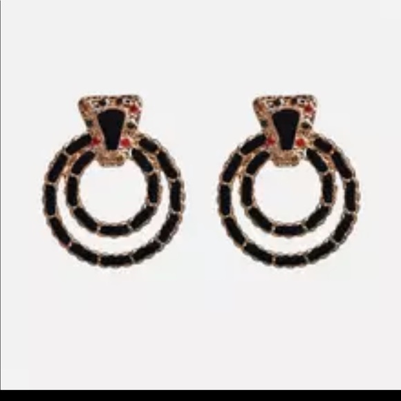 NWOT EARRINGS - Picture 2 of 2